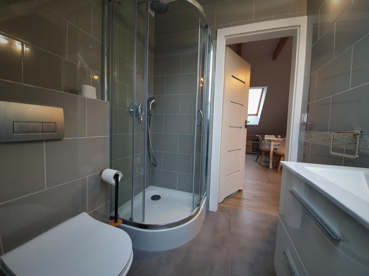Apartament Nad Jeziorem Welle Kołczewo Exterior foto